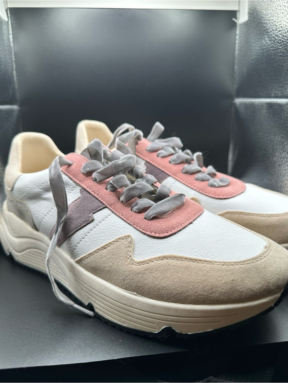 Size 10 Beverly Sneakers, NWOT, colors: caramel, white, rose, lilac